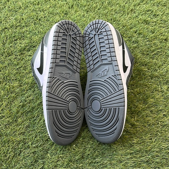 Air Jordan 1 Low - Picture 5 of 5